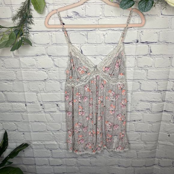 Victoria's Secret Other - 🌙 Victorias Secret floral print lace cami nightie